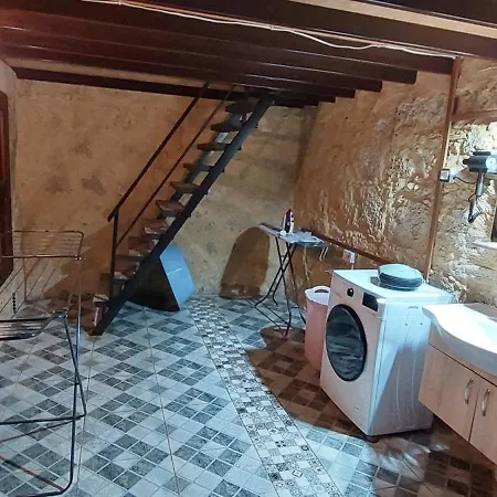 Domek alpejski Stone Mansion